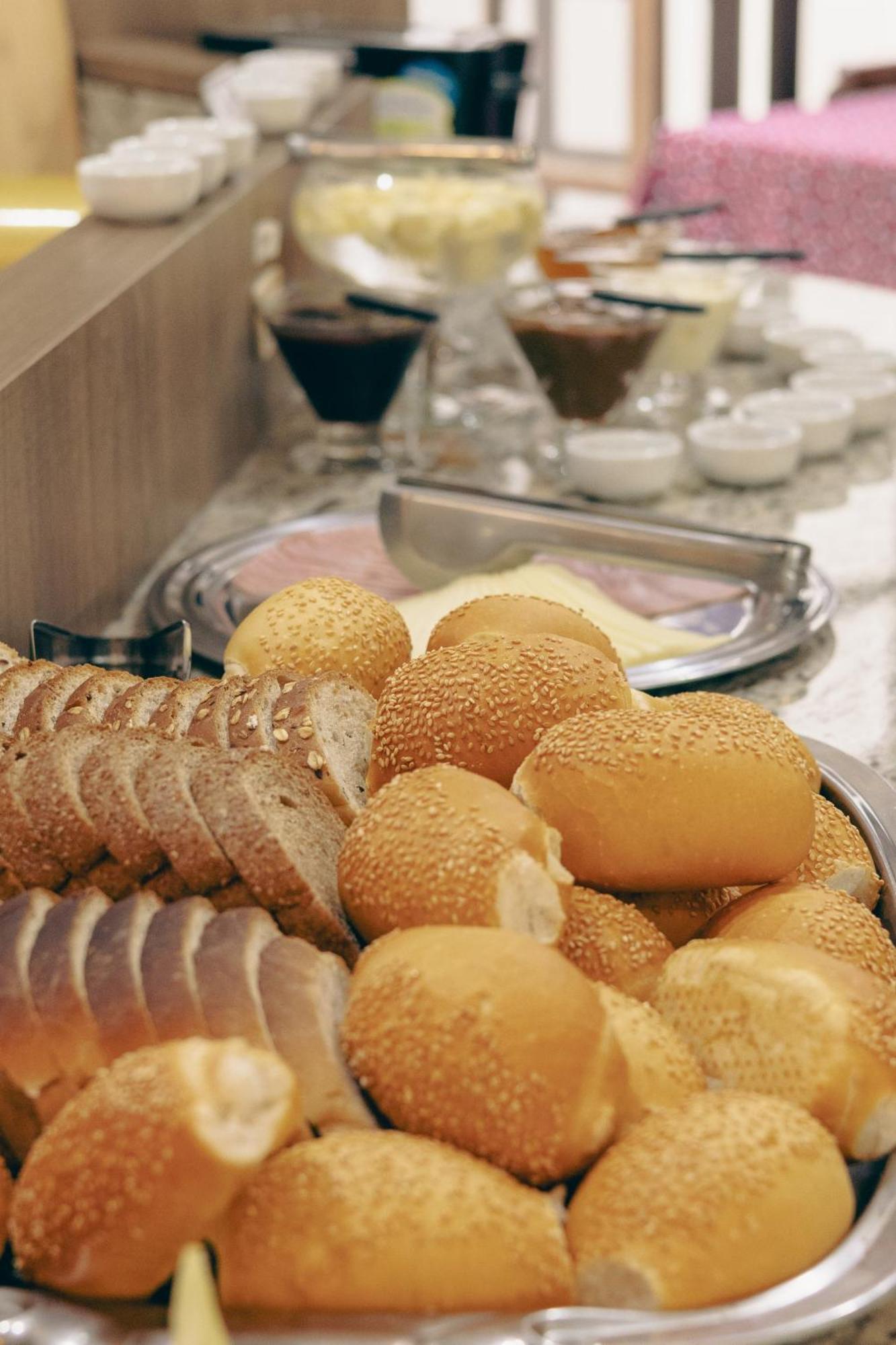 טורס Pousada Cafe מראה חיצוני תמונה